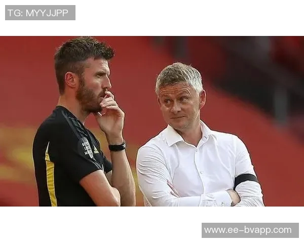 弗格森倾向卡里克接任曼联主帅而非索尔斯克亚但不看好长期执教